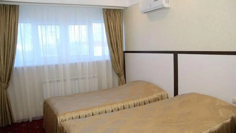 Lazurny Bereg Hotel