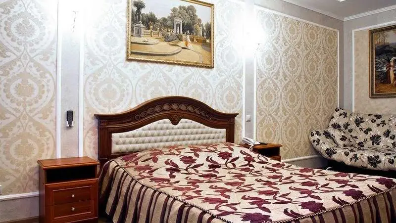 Lazurny Bereg Hotel 