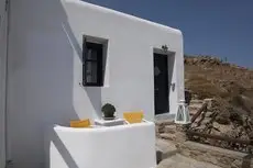 Siourdas Mykonos Villas 