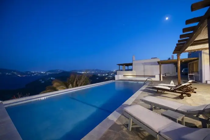 Siourdas Mykonos Villas 