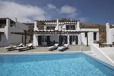 Siourdas Mykonos Villas 