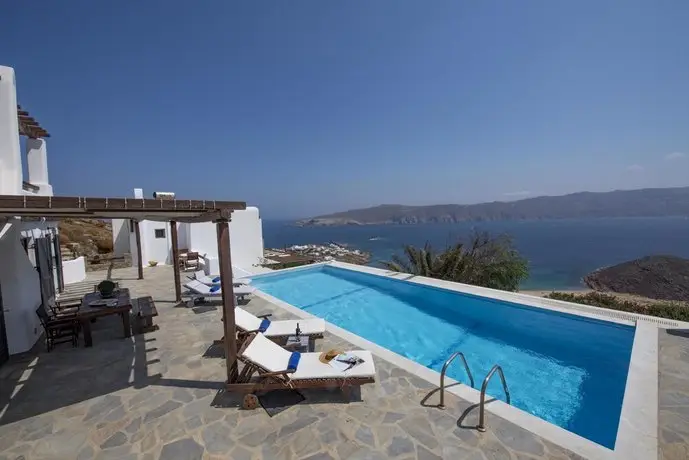 Siourdas Mykonos Villas 