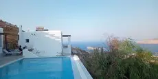 Siourdas Mykonos Villas 