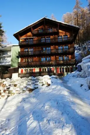 Chalet Dorfblick