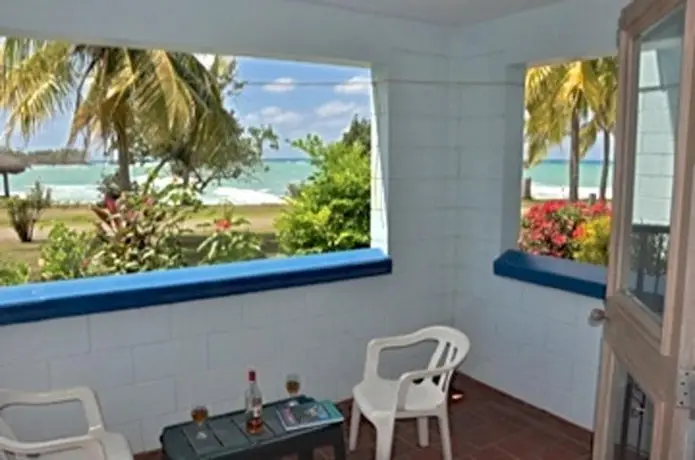 Carib Beach Apartments Negril Negril