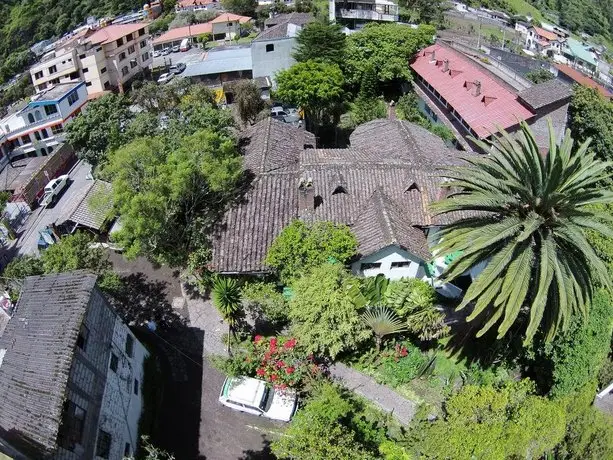 La Petite Auberge Banos 