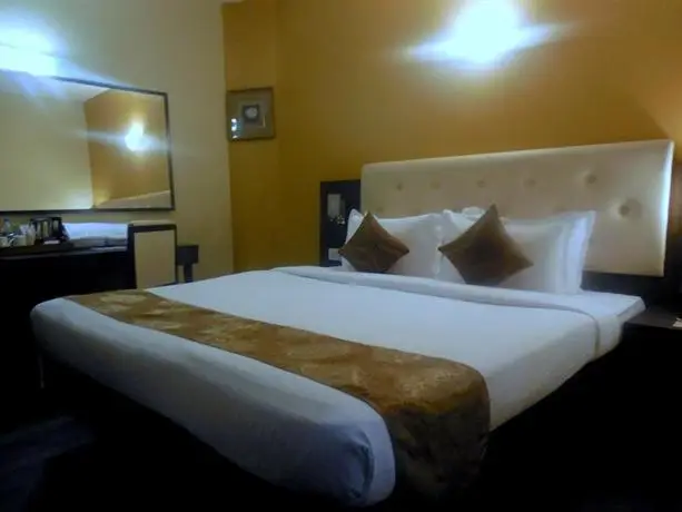 Mango Hotels Nagpur 