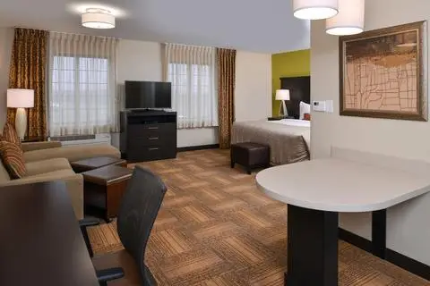 Staybridge Suites Merrillville 