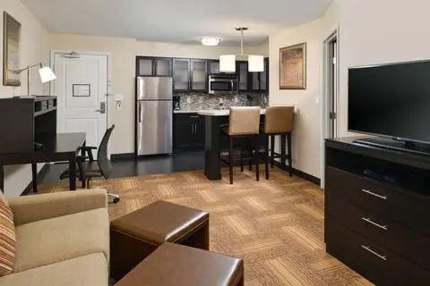 Staybridge Suites Merrillville 