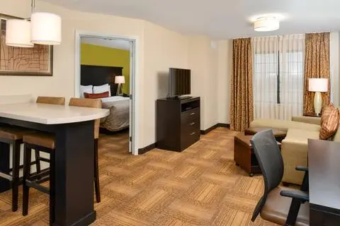 Staybridge Suites Merrillville 