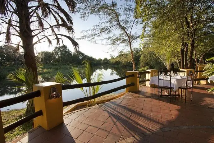 Maramba River Lodge