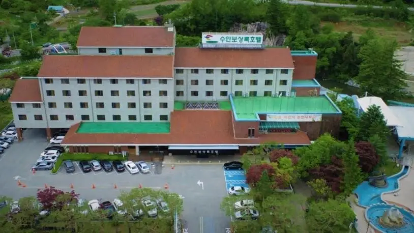 SUANBO SANGNOK Tourist Hotel 