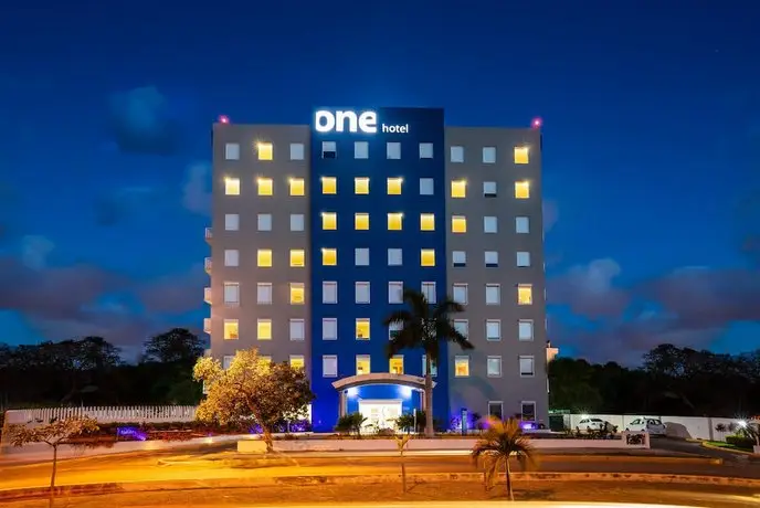 One Cancun Centro 