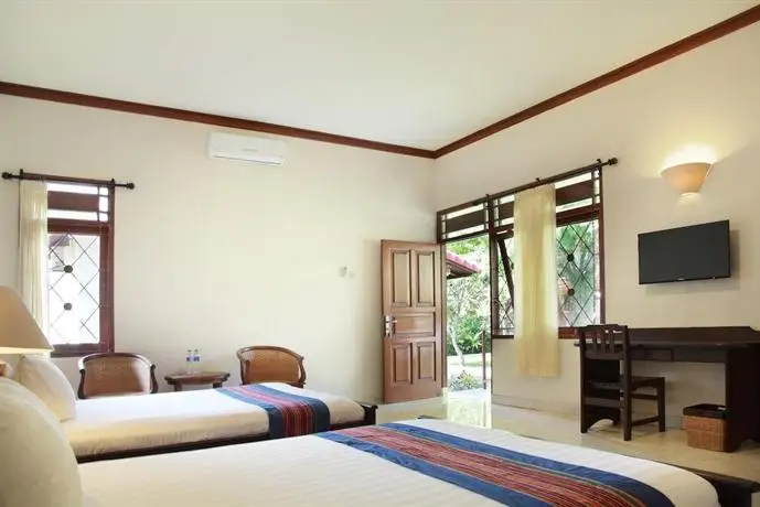 Puri Rinjani Bungalows 