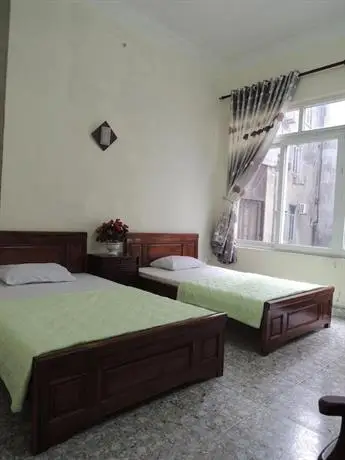 Halong Backpackers Hotel 