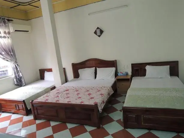 Halong Backpackers Hotel 