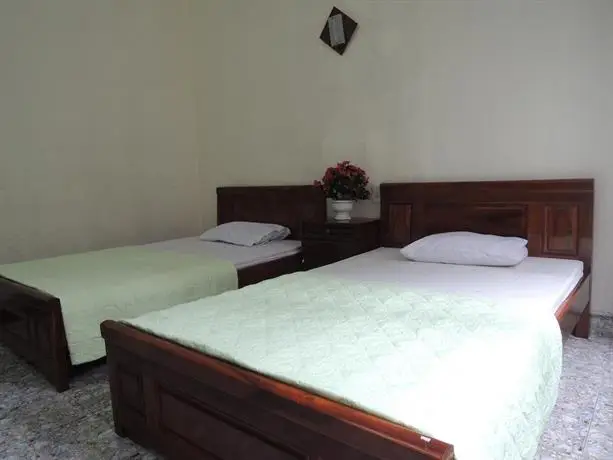 Halong Backpackers Hotel 