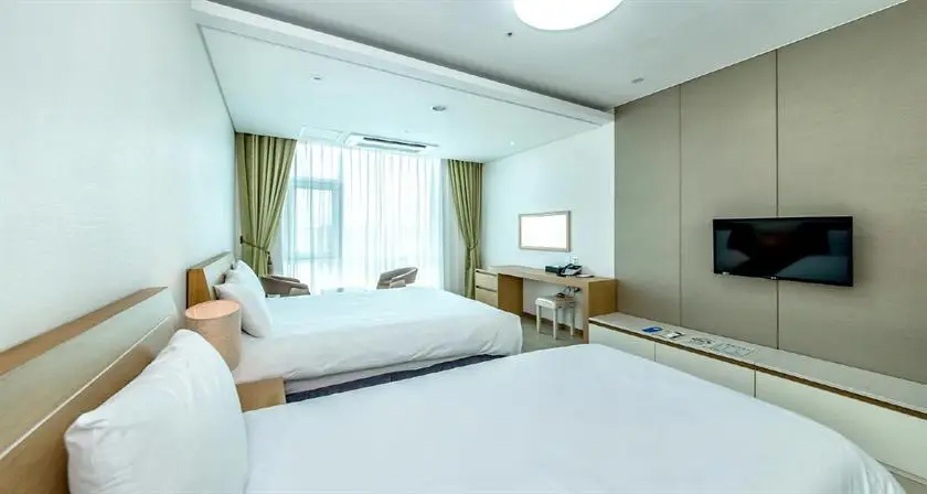 Jeju Avillos Serviced Residence 