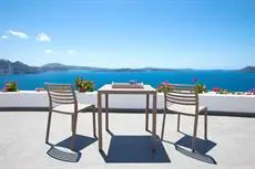 Santorini Secret Suites & Spa 