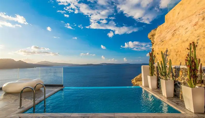 Santorini Secret Suites & Spa 