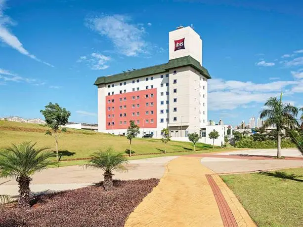 Ibis Londrina