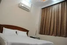 Royal Star Guest House Yangon 