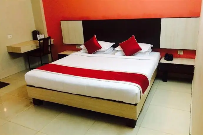 Hotel Roopa Mangalore