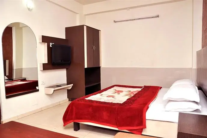 Hotel Roopa Mangalore 