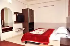 Hotel Roopa Mangalore 