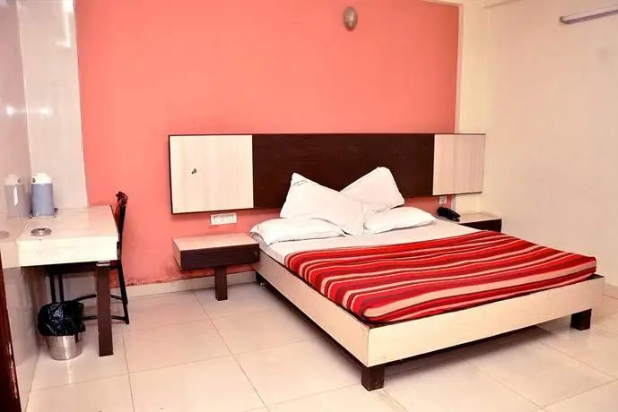 Hotel Roopa Mangalore 