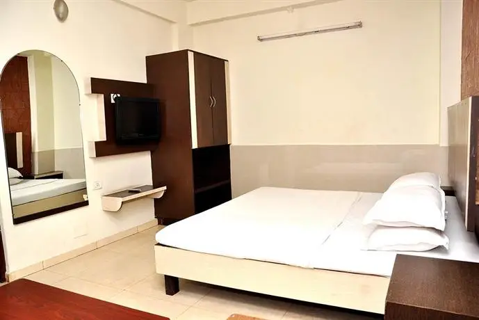 Hotel Roopa Mangalore 