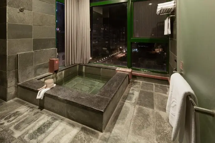 Muen Hot Spring Hotel