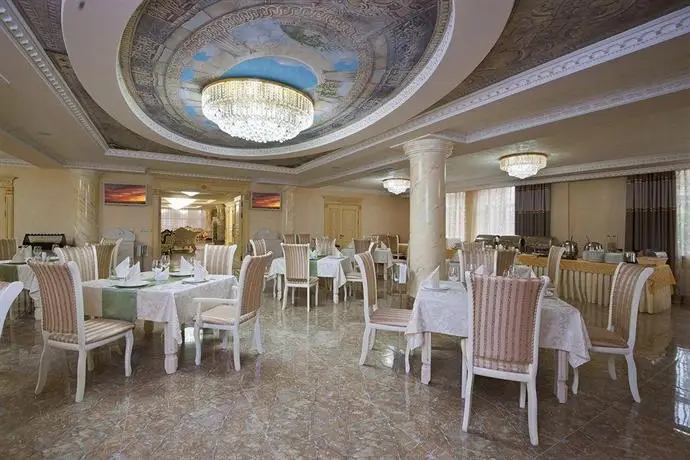 Amici Grand Hotel 