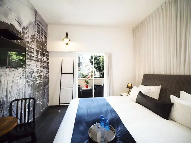 Dizengoff Avenue Boutique Hotel 