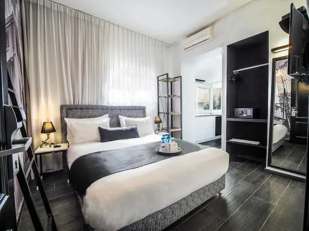 Dizengoff Avenue Boutique Hotel 