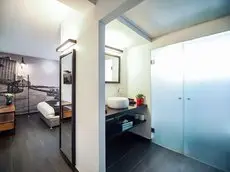 Dizengoff Avenue Boutique Hotel 