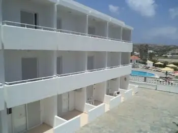 Kamari Bay Hotel