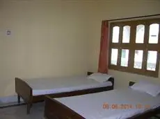 Rahul Guest House Bodhgaya 