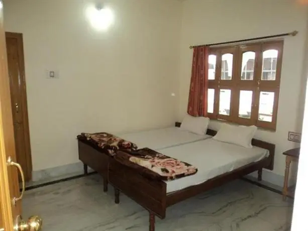 Rahul Guest House Bodhgaya