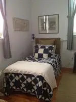 Summerhouse Inn Bed & Breakfast 