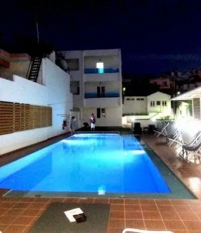 Aestas Apartments 