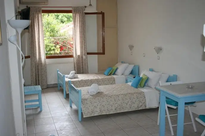 Argostoli Rooms