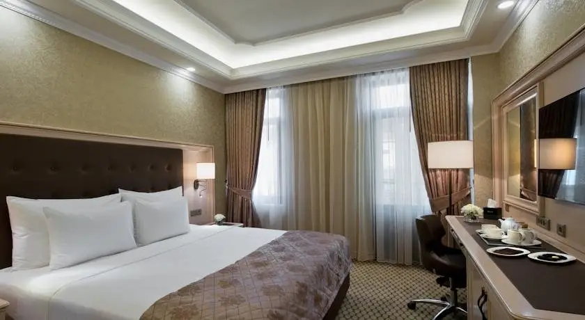 Divan Suites Batumi 