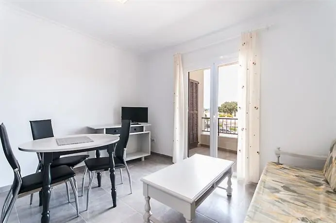 YourHouse Alcudia Apartments 