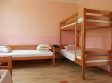 Gogol Park Hostel 