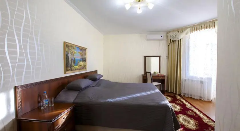 Hotel Rus Novorossiysk 