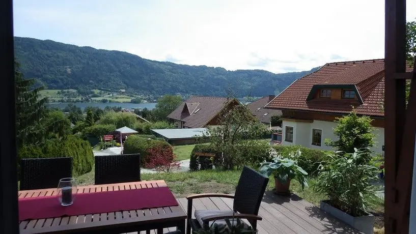 Bungalow Seeblick Ossiacher See 