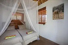 Normann Safari Bush Lodge 