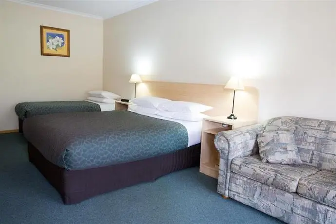 Arthur Phillip Motor Inn 