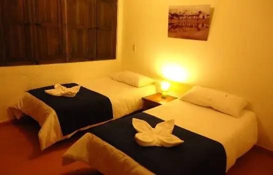 Aparta Suites La Montana 